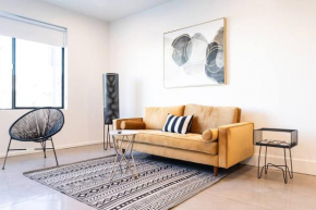 Spacious & Modern Studio Located Minutes from Downtown